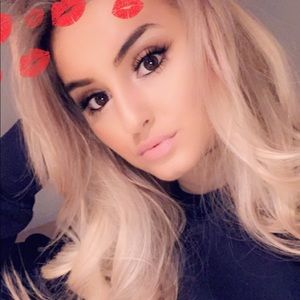 Meet your Posher, Melisa